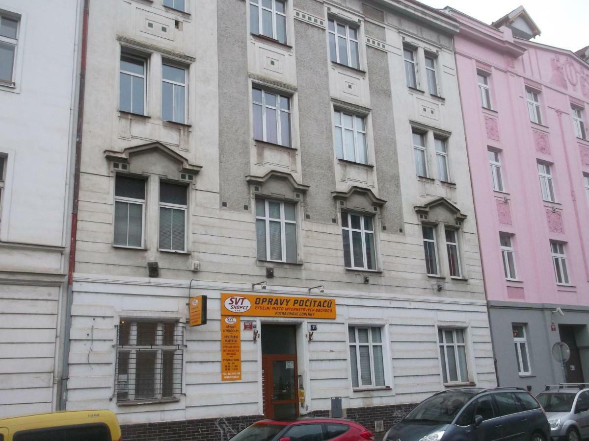 8, Palmovka, Novakovych 31 Praga